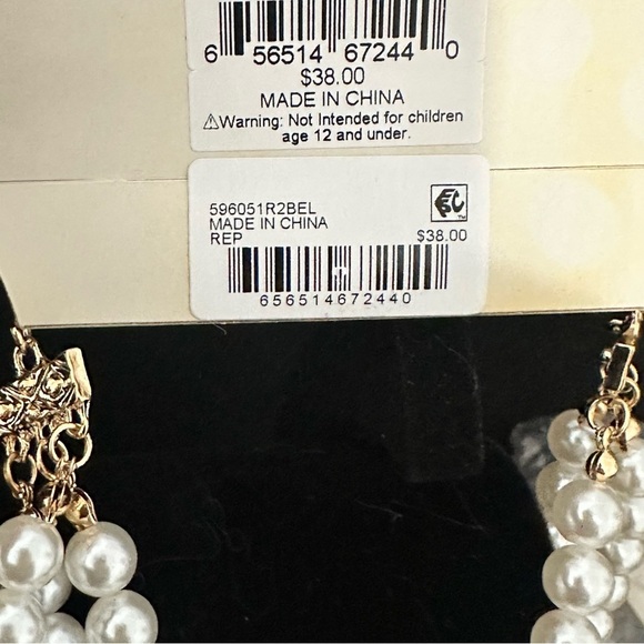 Erica Lyons multi strand acrylic pearls - Picture 4 of 4